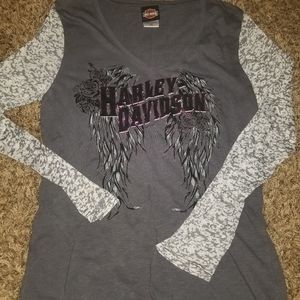 Womens long sleeve tee